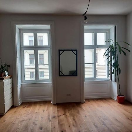 Sehr Zentral Gelegen Lejlighed Wien Eksteriør billede